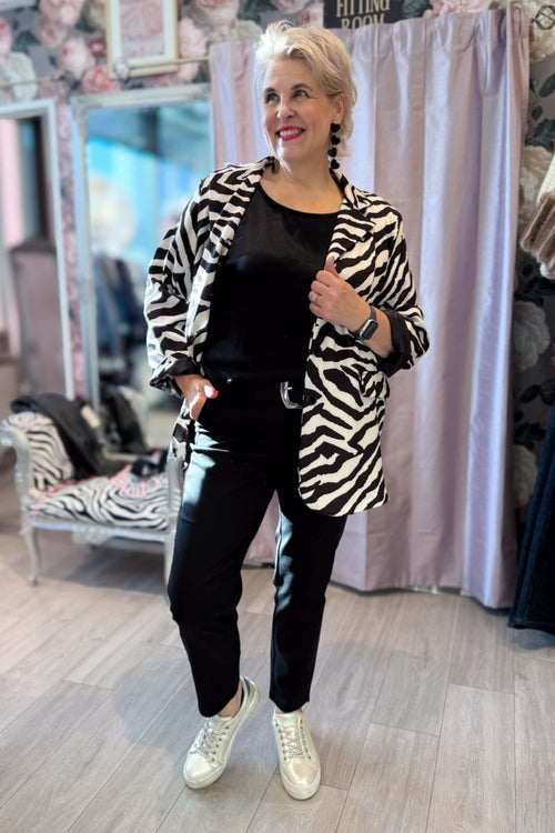 Kuviollinen bleiseri zebra | jakku | pikku-riikka