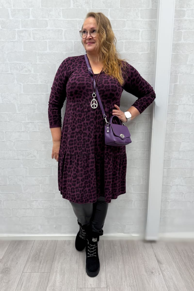Neulemekko leo | violetti | pusero | pikku-riikka