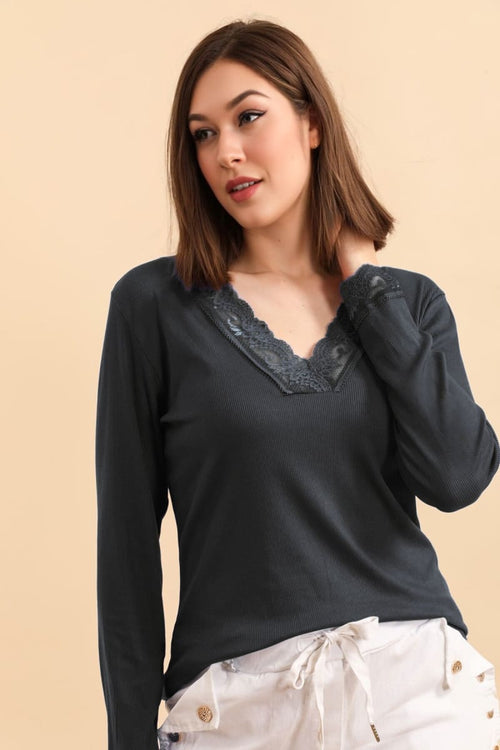 Pukeutumispaita pitsillä chloe | pusero | pikku-riikka